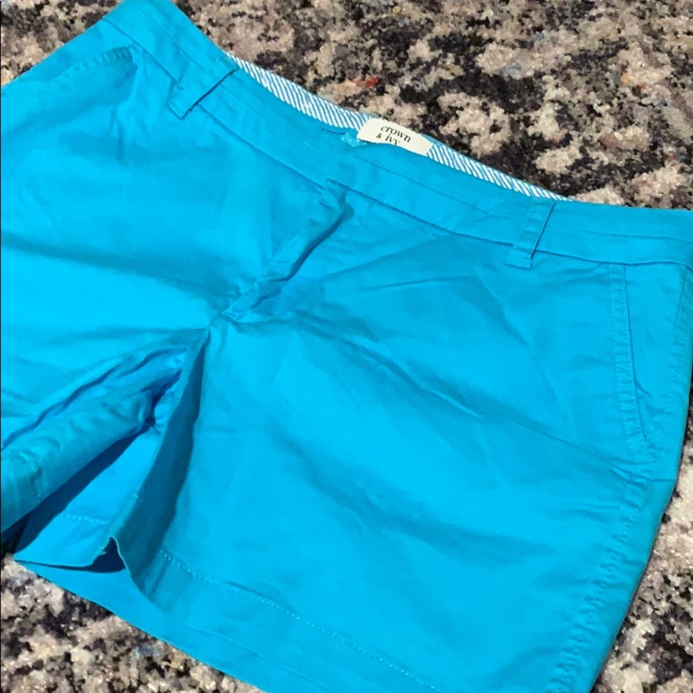 Sale❗️Crown & Ivy chino shorts - turquoise